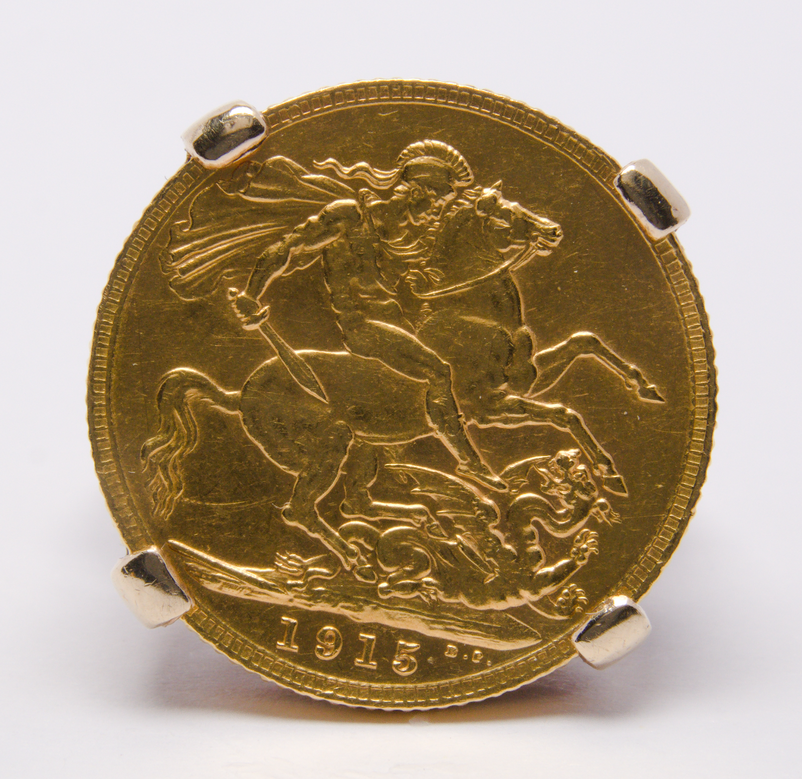 1915 Gold Full Sovereign & 9ct Ring Mount - Size O - 13.62g