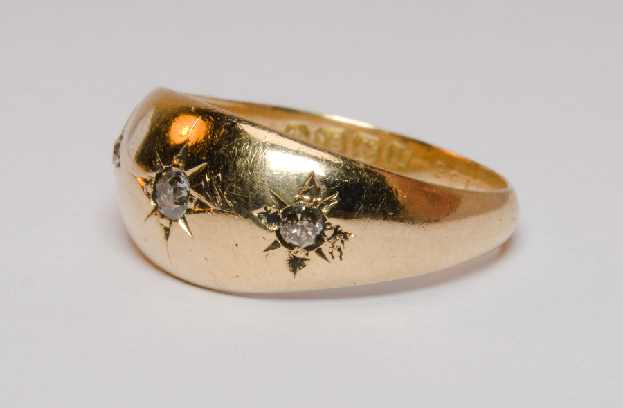 18ct Yellow Gold Diamond Gypsy Ring - 0.20ct - Size R - 4.98g