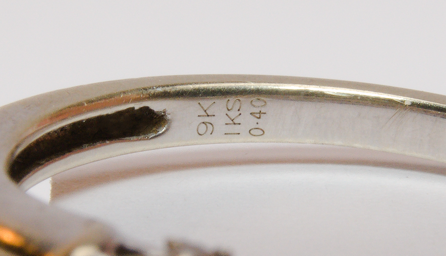 9ct White Gold Diamond Ring - Size O - 0.40ct - 3.13g
