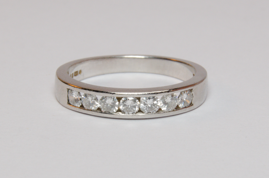 950 Platinum Diamond Ring - 0.35ct Total - Size L - 4.49g