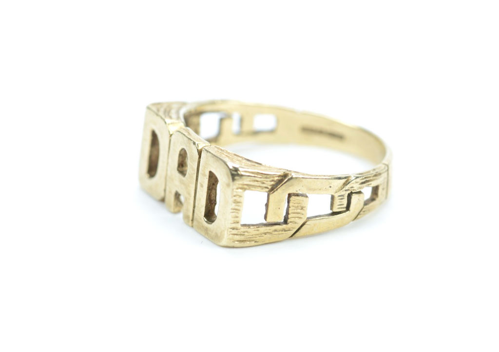 9ct Yellow Gold 'DAD' Ring - Size Q - 4 Grams