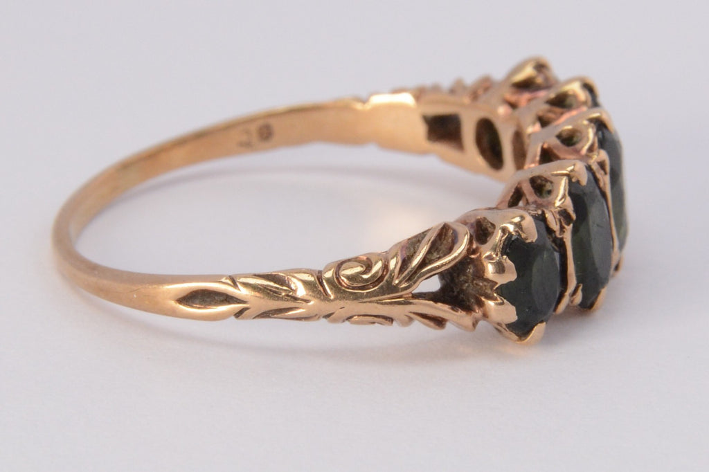 9ct Yellow Gold & Aventurine Ring - Size V - 3.3g