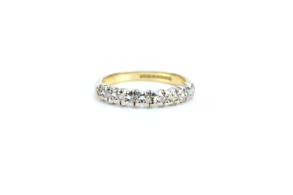18ct Yellow Gold & Diamond Band Ring - Size J - 3.23g