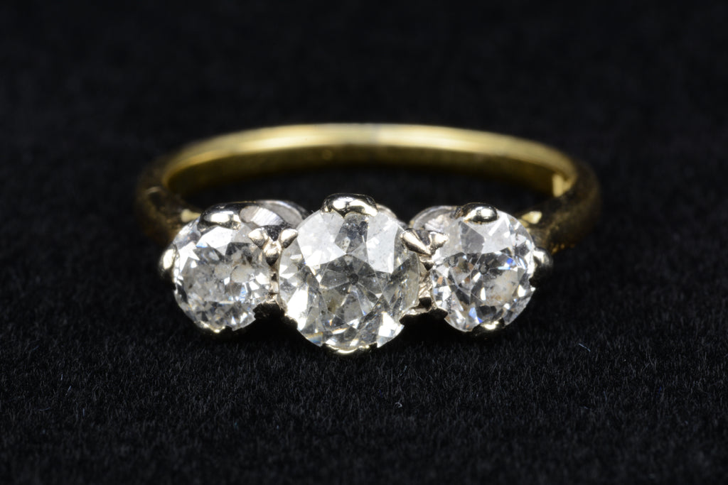 18ct Yellow & White Gold Diamond Ring - Size N - 1.9ct - 3.95g
